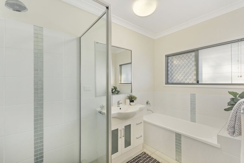 Photo - 8 Chandon Place, Castle Hill QLD 4810 - Image 8