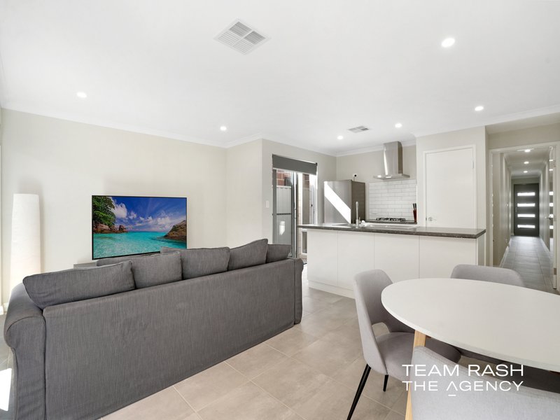 Photo - 8 Charades Way, Brabham WA 6055 - Image 21