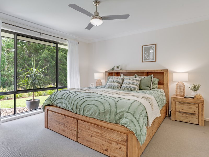 Photo - 8 Charles Street, Everton Hills QLD 4053 - Image 17