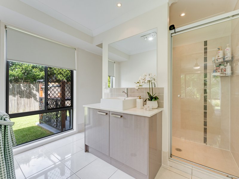 Photo - 8 Charles Street, Everton Hills QLD 4053 - Image 18