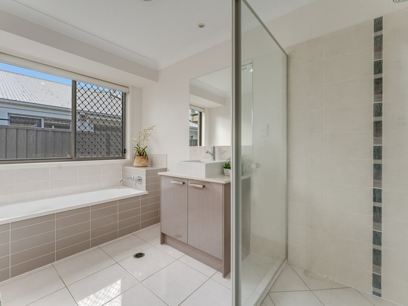 Photo - 8 Charles Street, Everton Hills QLD 4053 - Image 22