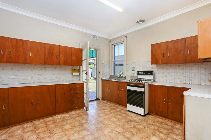 Photo - 8 Charles Street, Leichhardt NSW 2040 - Image 3