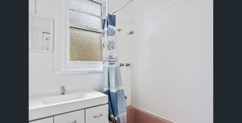 Photo - 8 Charles Street, Moonah TAS 7009 - Image 8