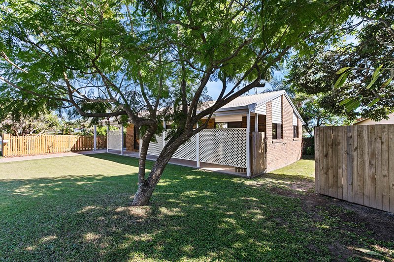 Photo - 8 Charleville Street, Point Vernon QLD 4655 - Image 18