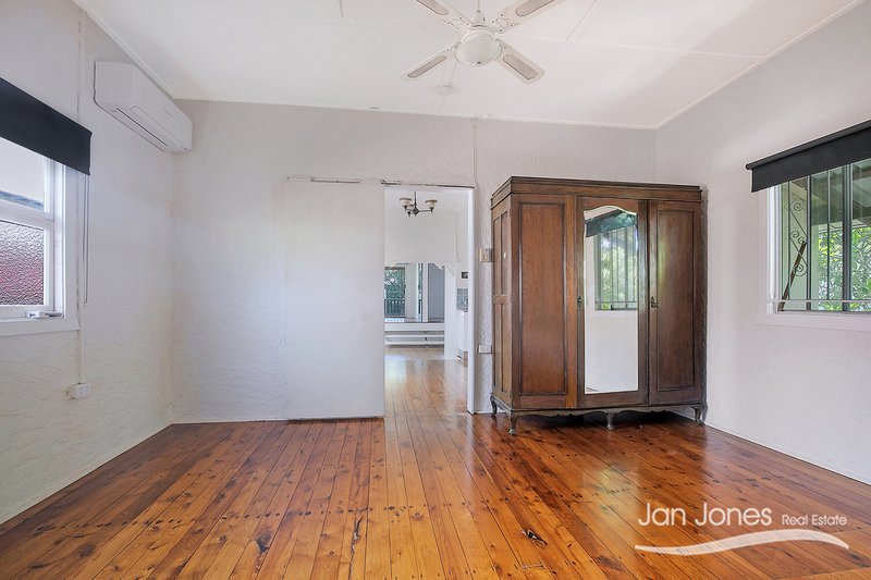 Photo - 8 Chatham St , Margate QLD 4019 - Image 4