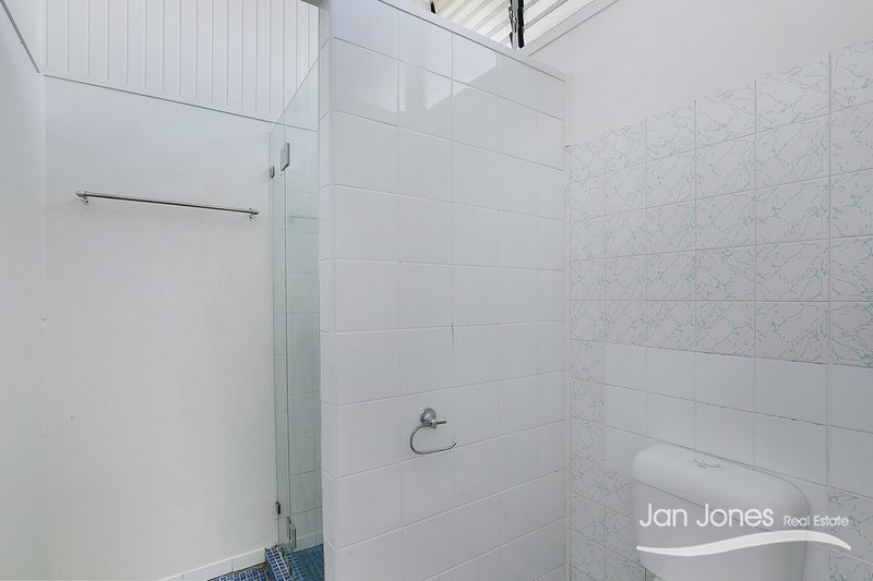 Photo - 8 Chatham St , Margate QLD 4019 - Image 9