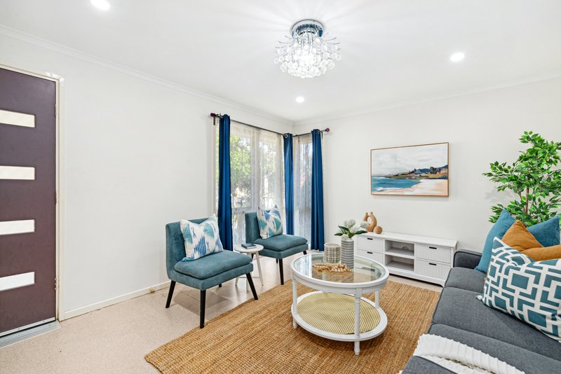 Photo - 8 Chatham Street, Oakden SA 5086 - Image 3