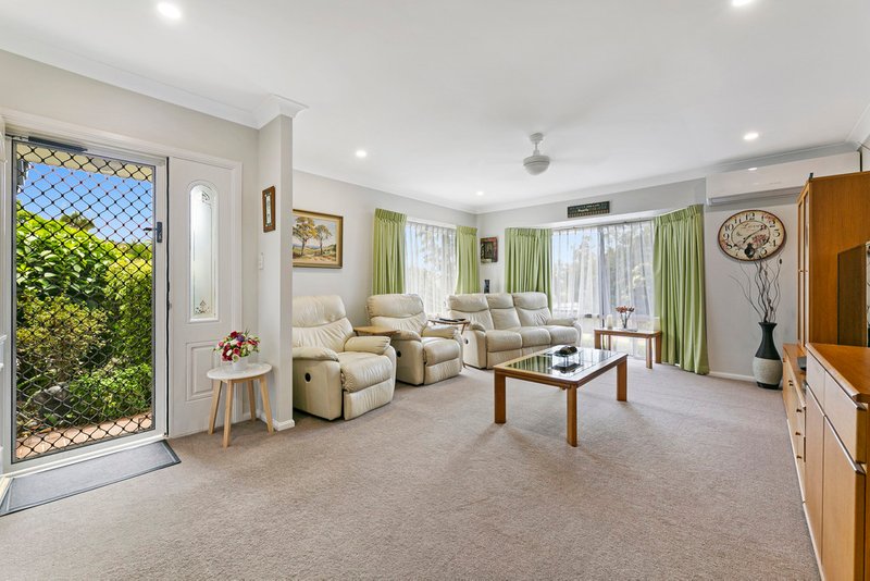 Photo - 8 Chatswood Court, Robina QLD 4226 - Image 4