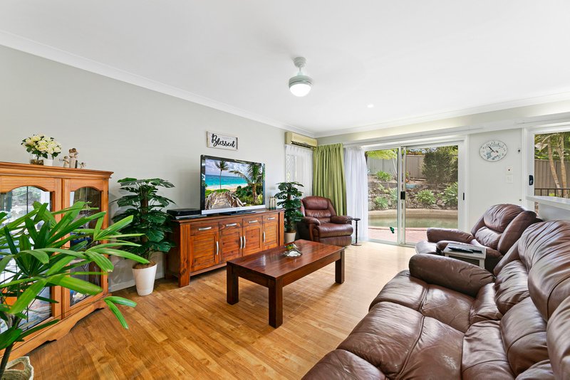 Photo - 8 Chatswood Court, Robina QLD 4226 - Image 5