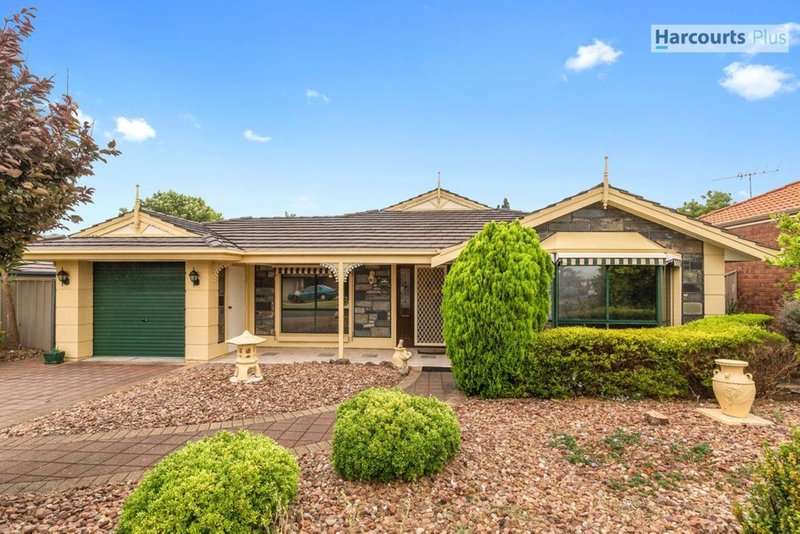 Photo - 8 Chatsworth Court, Hallett Cove SA 5158 - Image 6