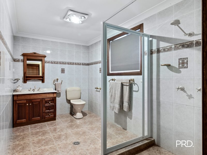 Photo - 8 Chaucer Place, Winmalee NSW 2777 - Image 9