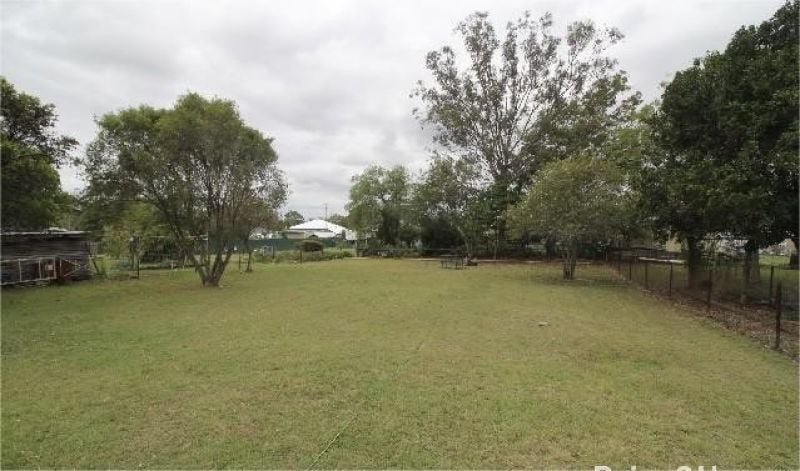 Photo - 8 Cheadle Street, Yarraman QLD 4614 - Image 16