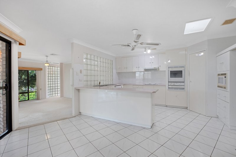 Photo - 8 Cheribon Avenue, Mount Pleasant QLD 4740 - Image 7