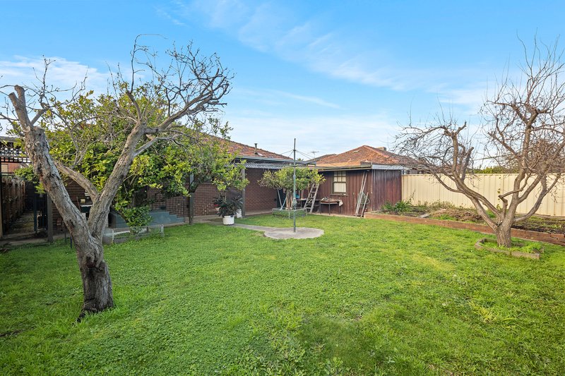 Photo - 8 Cherston Court, Thomastown VIC 3074 - Image 13