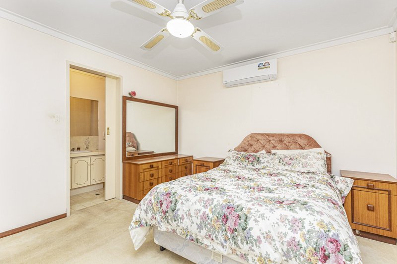 Photo - 8 Chessington Way, Kingsley WA 6026 - Image 6