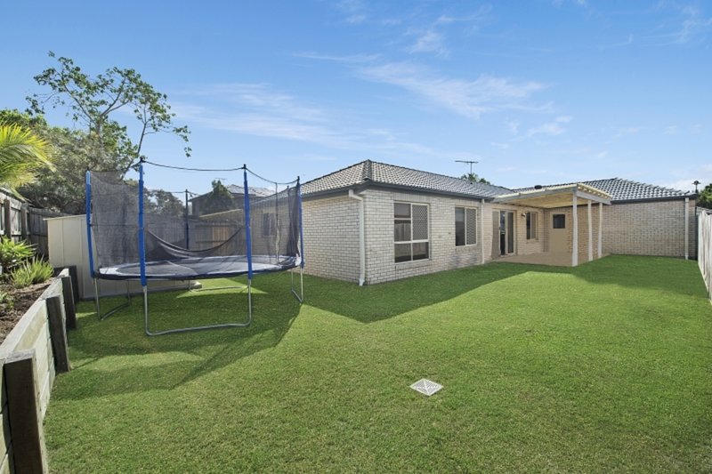 Photo - 8 Cheviot Street, North Lakes QLD 4509 - Image 11