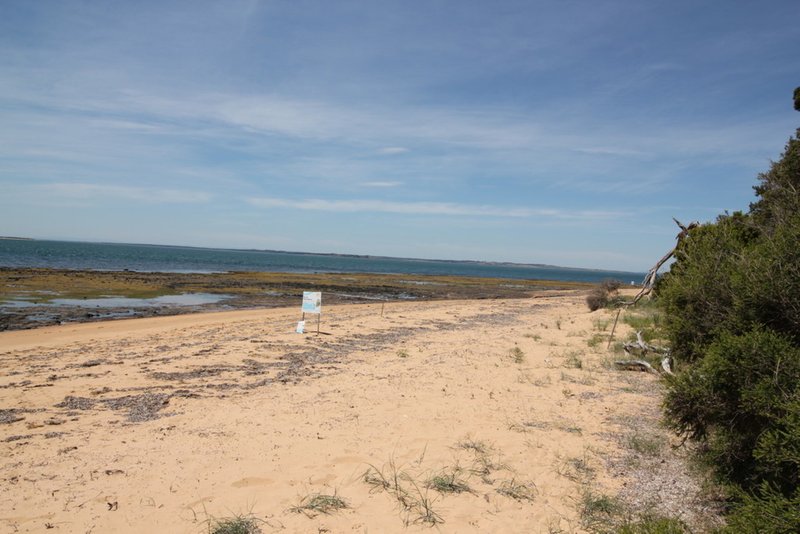 Photo - 8 Chillingworth Road, Cowes VIC 3922 - Image 8