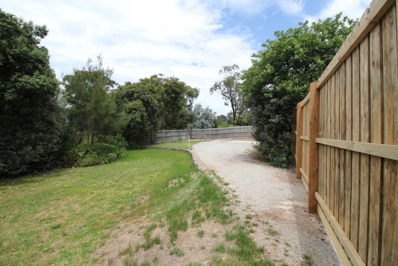 Photo - 8 Chillingworth Road, Cowes VIC 3922 - Image 15