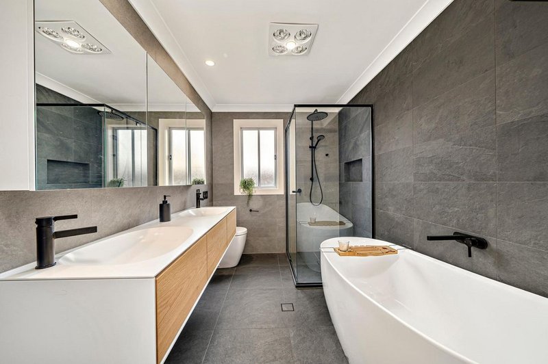 Photo - 8 Chilton Street, Casey ACT 2913 - Image 10