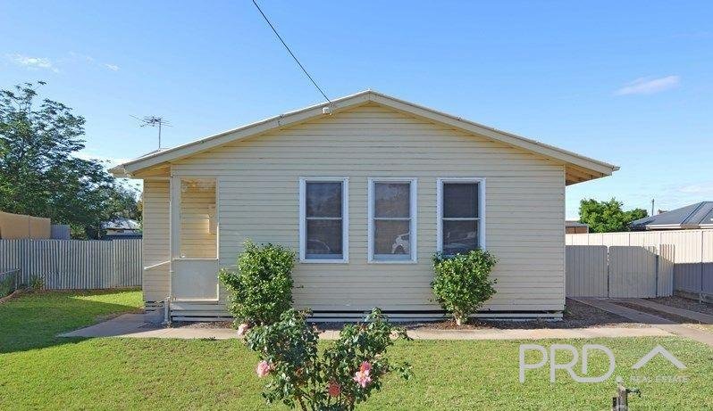 Photo - 8 Chislett Crescent, Merbein VIC 3505 - Image 2