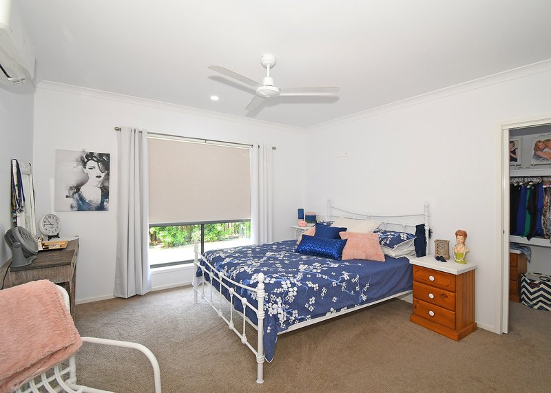 Photo - 8 Chloe Court, Urangan QLD 4655 - Image 7