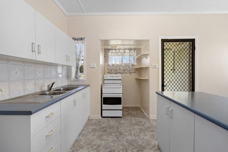 Photo - 8 Christensen Crescent, Maryborough QLD 4650 - Image 5