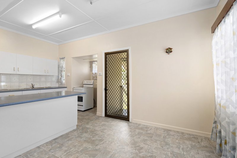 Photo - 8 Christensen Crescent, Maryborough QLD 4650 - Image 7