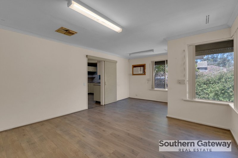 Photo - 8 Christmas Avenue, Orelia WA 6167 - Image 12