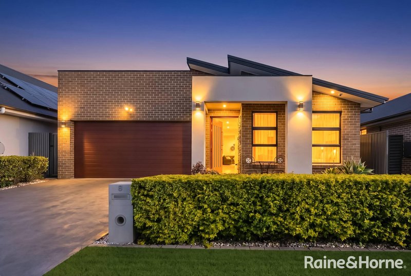 Photo - 8 Churcher Street, Catherine Field NSW 2557 - Image 1