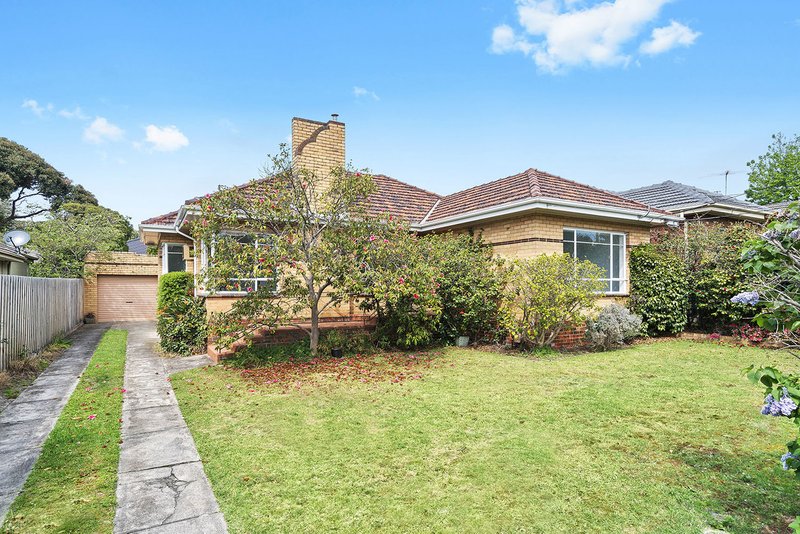 8 Churchill Avenue, Cheltenham VIC 3192