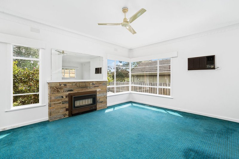 Photo - 8 Churchill Avenue, Cheltenham VIC 3192 - Image 4