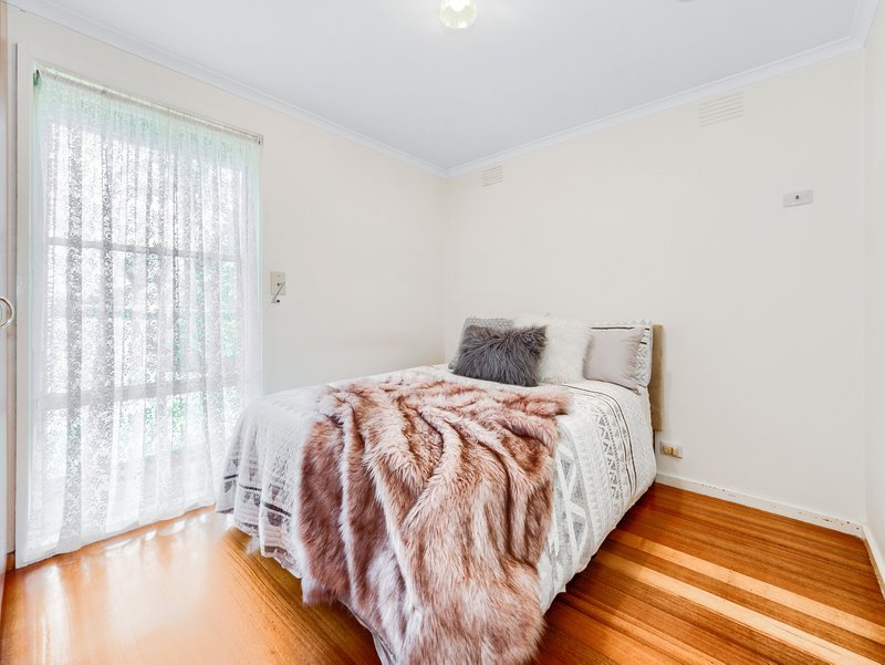 Photo - 8 Churchill Court, Noble Park North VIC 3174 - Image 15