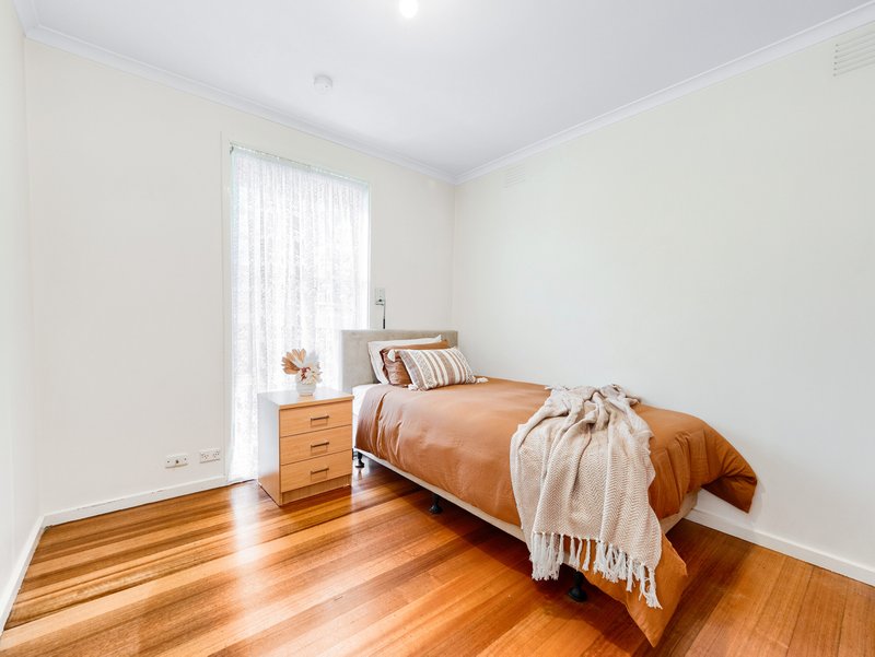 Photo - 8 Churchill Court, Noble Park North VIC 3174 - Image 16