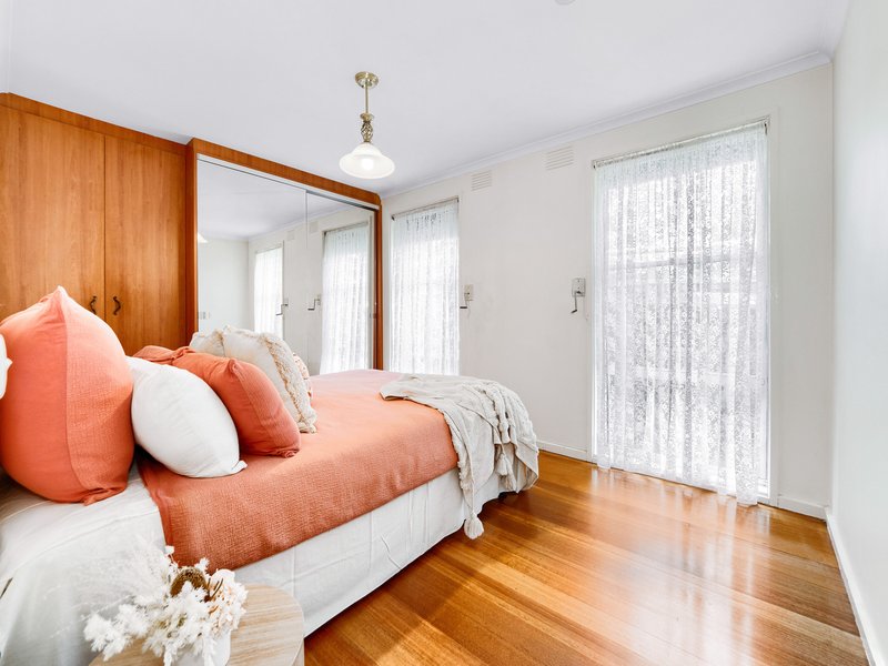 Photo - 8 Churchill Court, Noble Park North VIC 3174 - Image 17