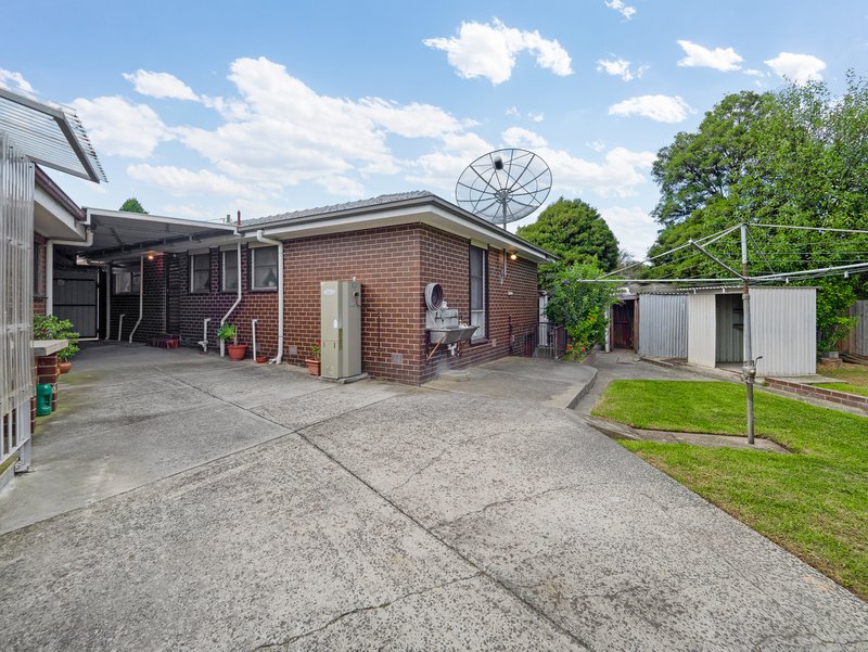 Photo - 8 Churchill Court, Noble Park North VIC 3174 - Image 24