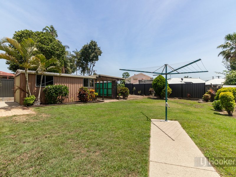 Photo - 8 Clabon Street, Hillcrest QLD 4118 - Image 17