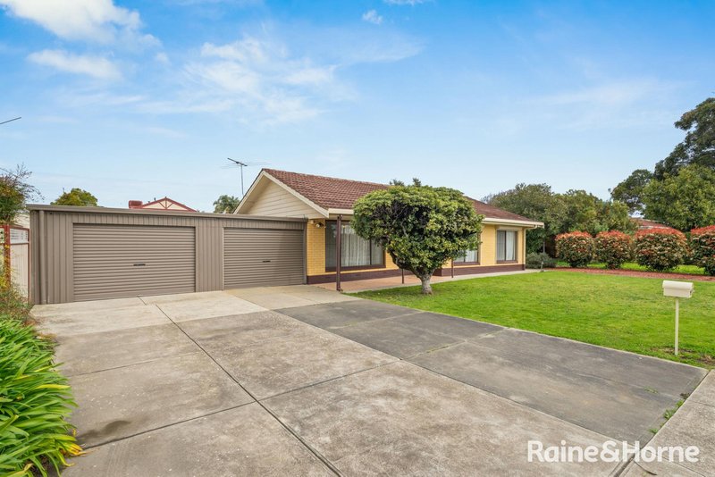 8 Claire Avenue, Morphett Vale SA 5162