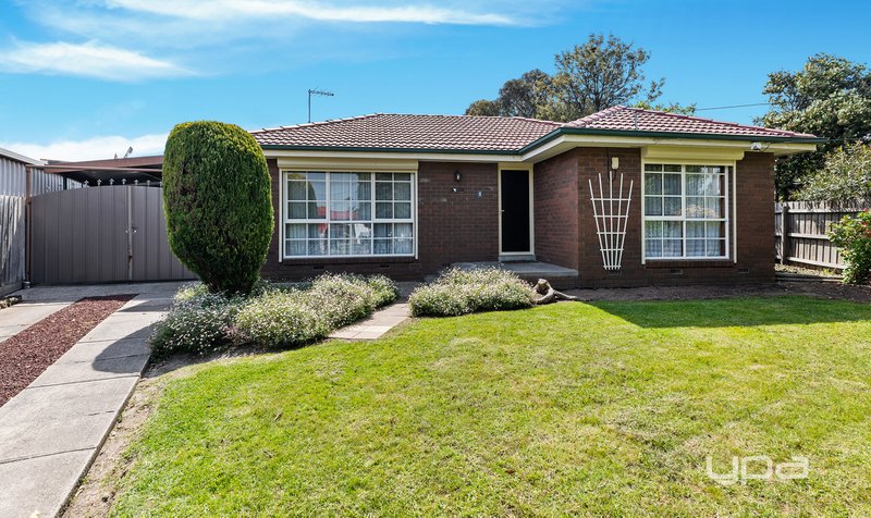 8 Clarice Close, St Albans VIC 3021