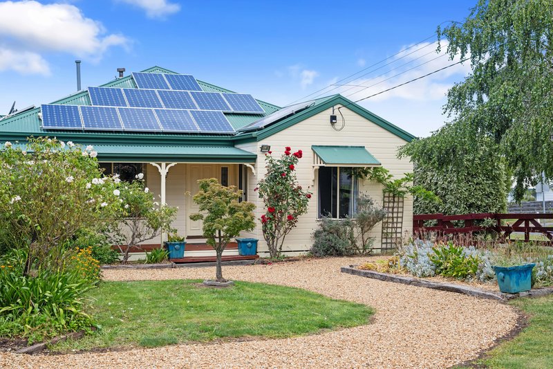 Photo - 8 Clayton Street, Tylden VIC 3444 - Image 1