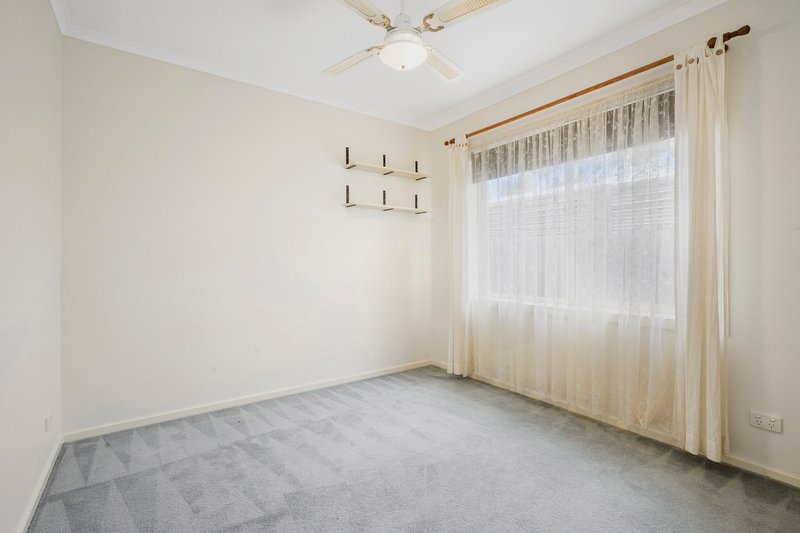 Photo - 8 Clover Street, Lara VIC 3212 - Image 9