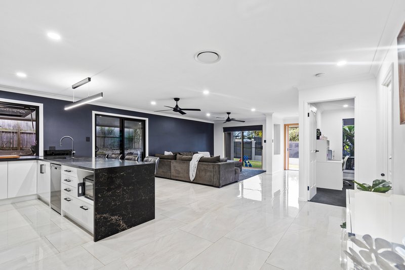 Photo - 8 Clydesdale Drive, Upper Coomera QLD 4209 - Image 8