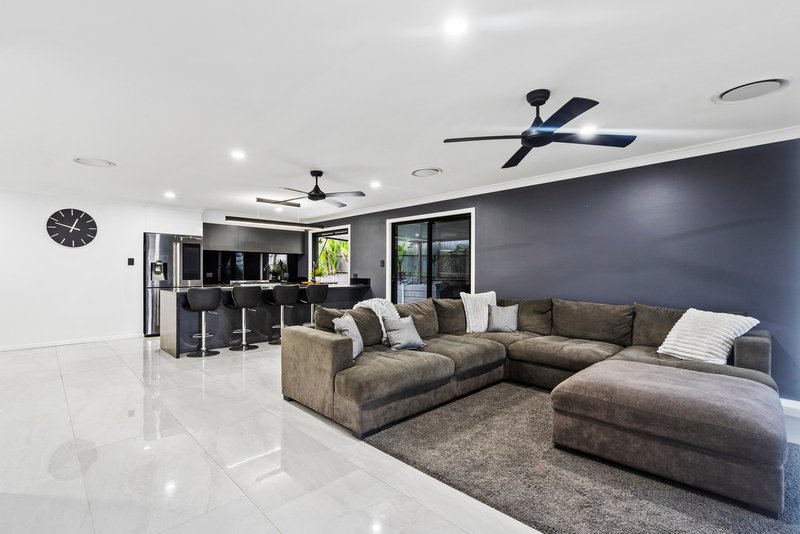 Photo - 8 Clydesdale Drive, Upper Coomera QLD 4209 - Image 11