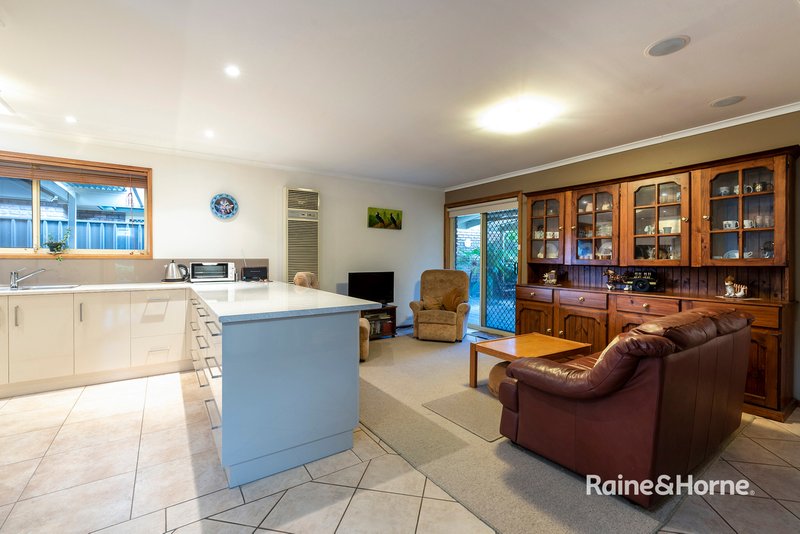 Photo - 8 Coachwood Court, Wynn Vale SA 5127 - Image 11