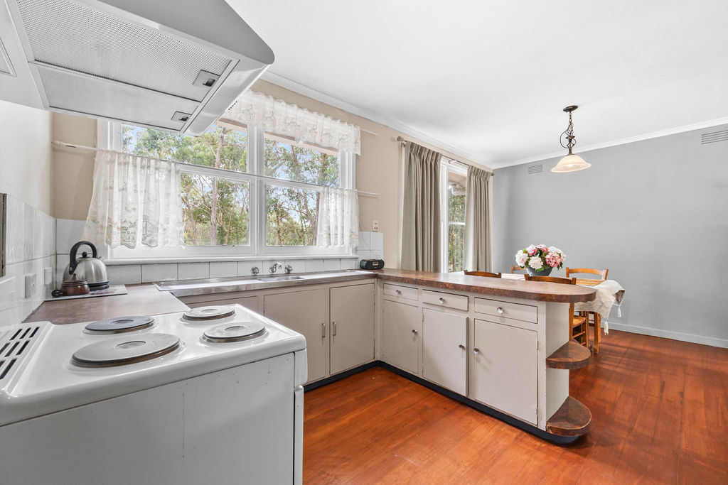 4-bedroom house at 8 Cochrane Drive, Snake Valley, VIC 3351, Pyrenees, Victoria