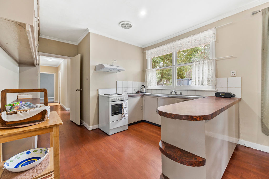 4-bedroom house at 8 Cochrane Drive, Snake Valley, VIC 3351, Pyrenees, Victoria