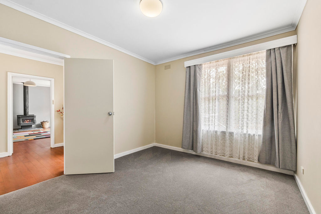 4-bedroom house at 8 Cochrane Drive, Snake Valley, VIC 3351, Pyrenees, Victoria