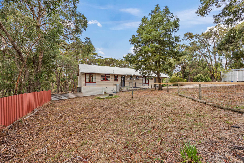 4-bedroom house at 8 Cochrane Drive, Snake Valley, VIC 3351, Pyrenees, Victoria