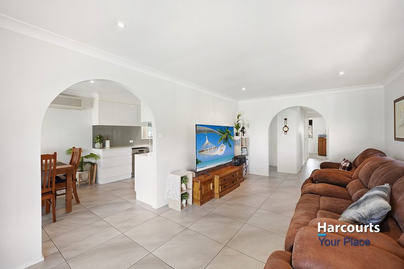 Photo - 8 Cody Place, Oakhurst NSW 2761 - Image 2