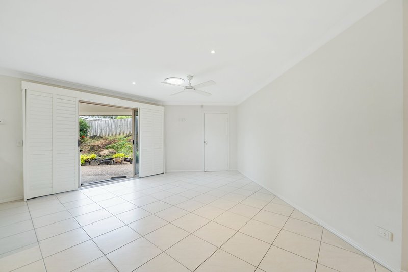 Photo - 8 Coen Place, Helensvale QLD 4212 - Image 6