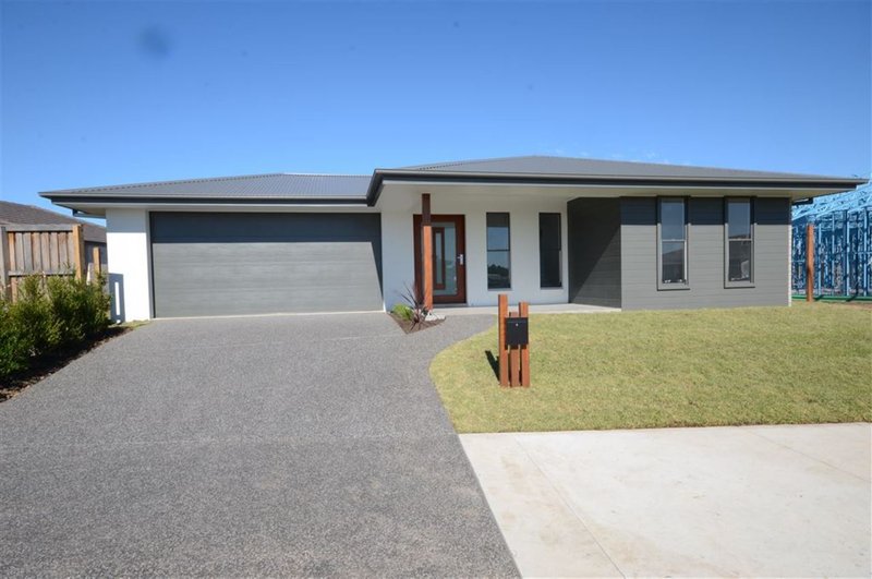 Photo - 8 Cohen Way, Port Macquarie NSW 2444 - Image 2